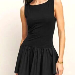 BLACK SIZE MEDIUM MINI PLEATED SKIRT ROUND NECK MID WAIST SLEEVELESS TANK DRESS